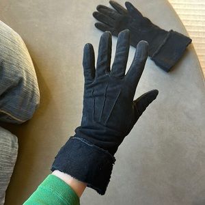 Ralph Lauren Stitched Shearling Gloves 🧤